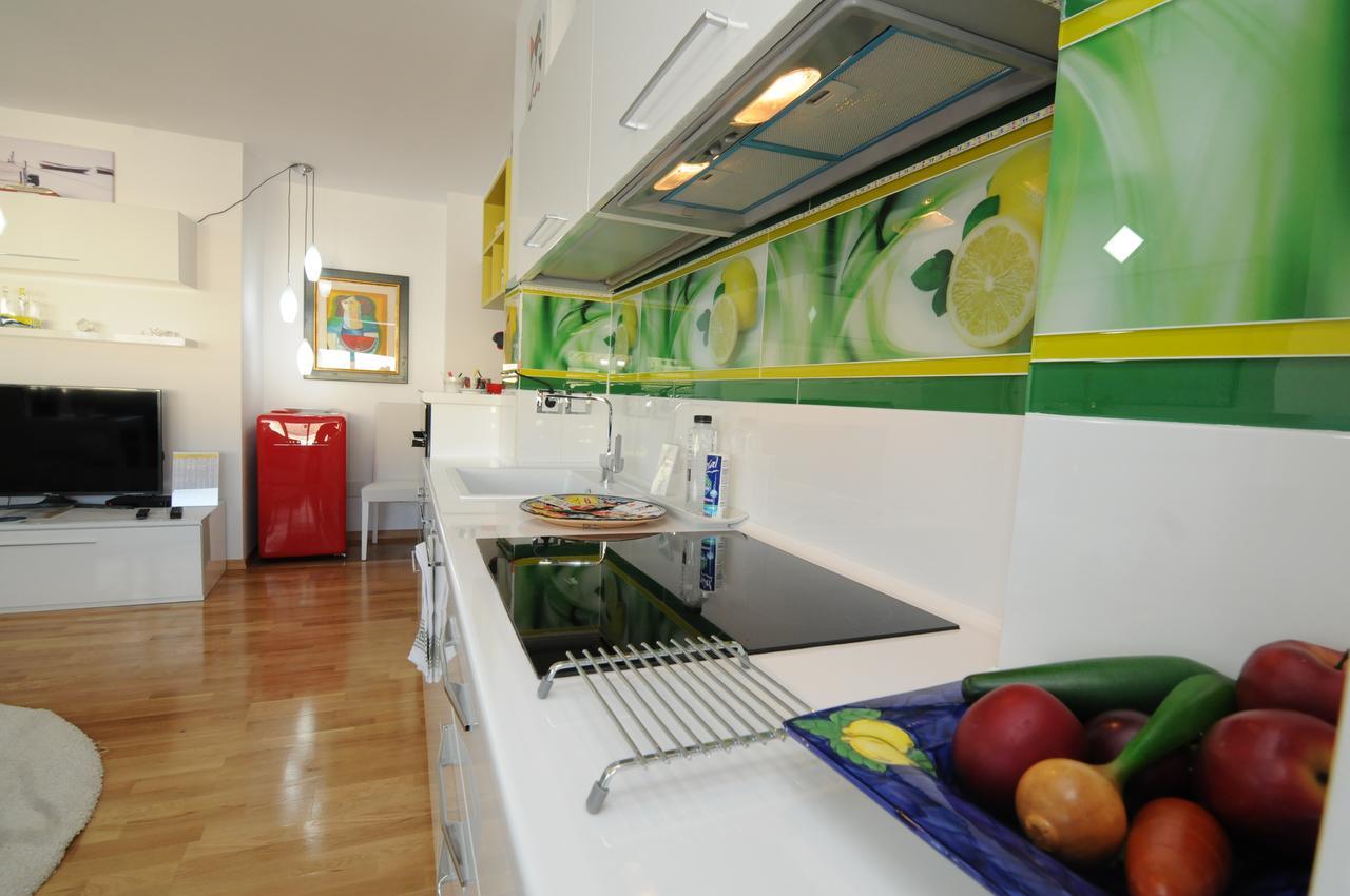 יאשי White Dream Suites מראה חיצוני תמונה