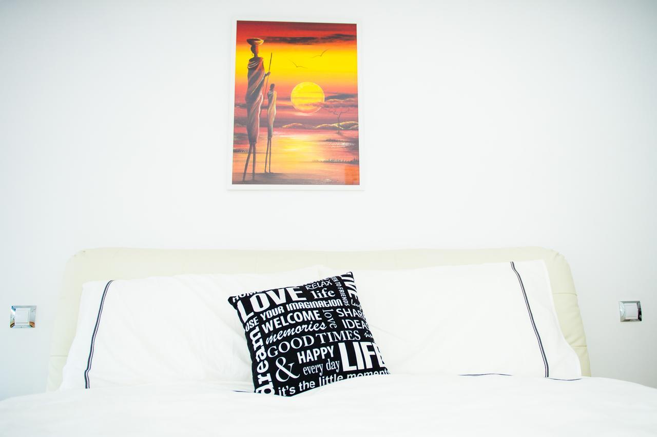 יאשי White Dream Suites מראה חיצוני תמונה